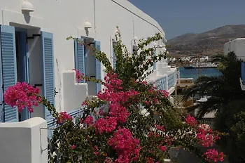 Mantalena فندق 2*